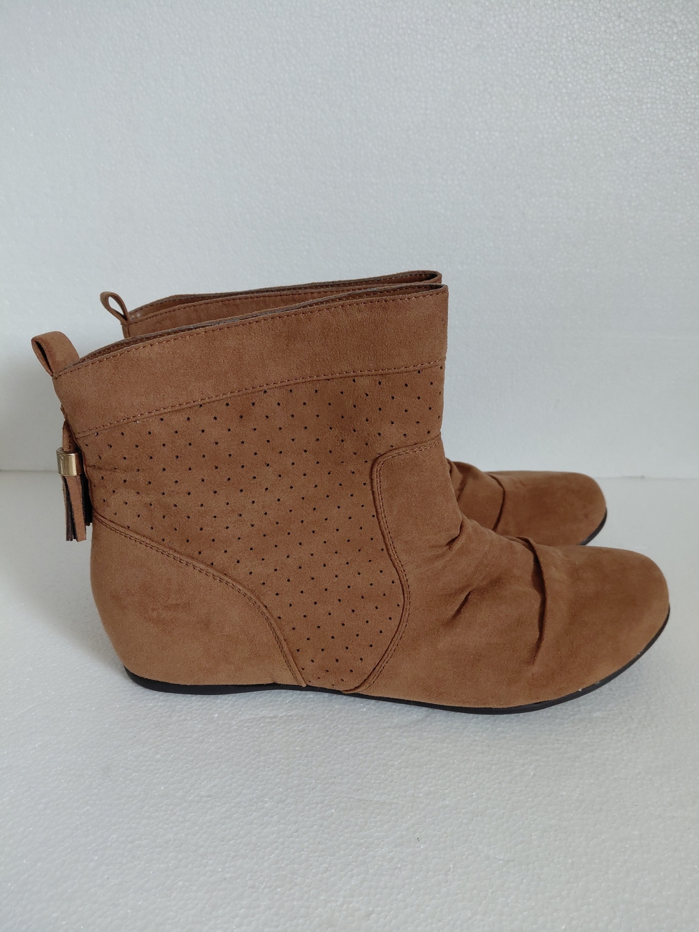 Women’s Tan Suede Ankle Boots - Classic Casual Style